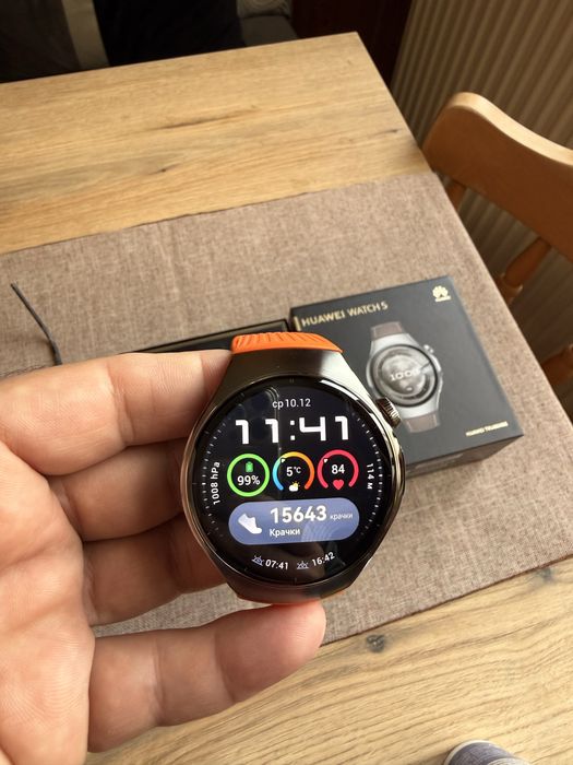 Смарт часовник  Huawei watch 5