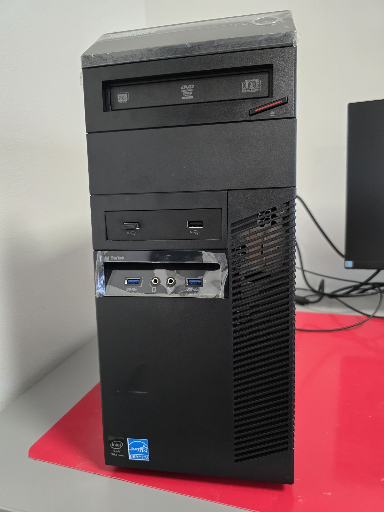 Lenovo thinkcentre M93p