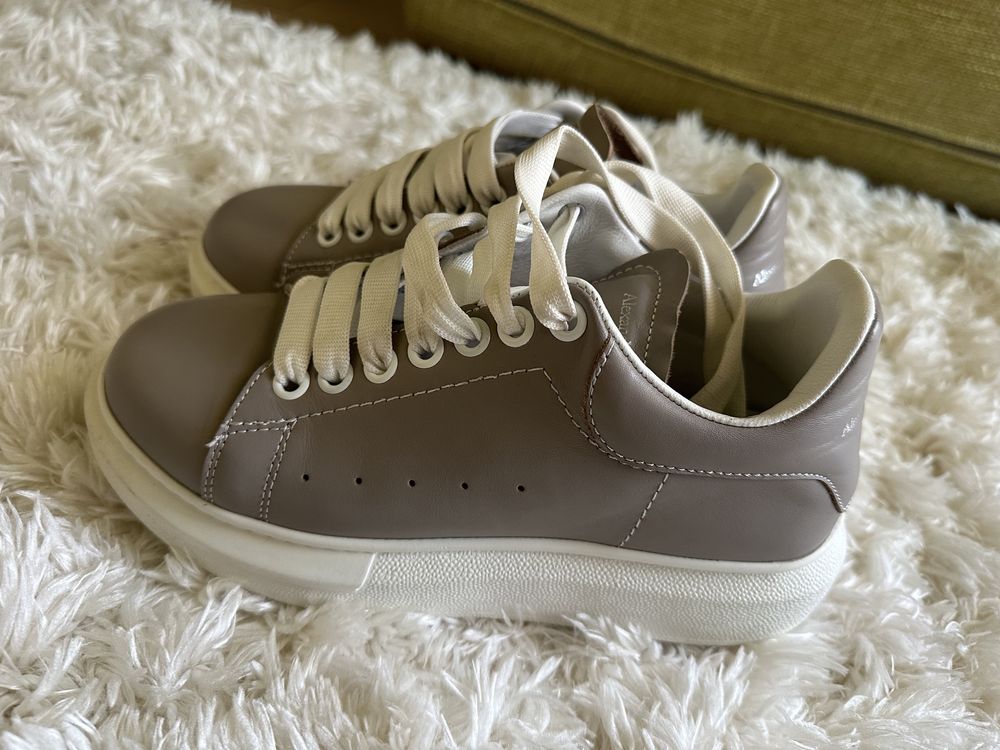 Sneakers  dama Alexander McQueen 38