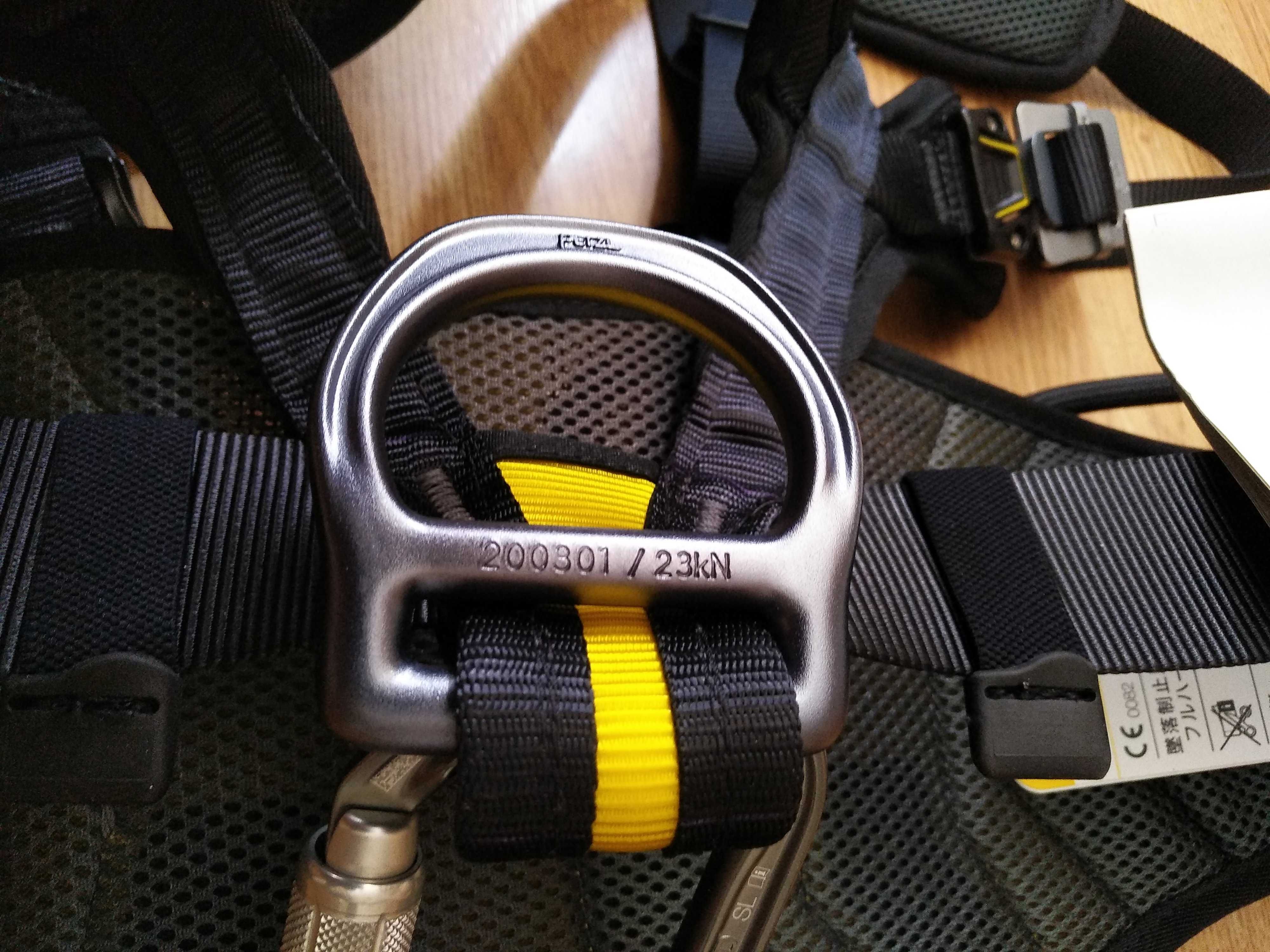 Сбруя Petzl AVAO® BOD FAST, размер 1