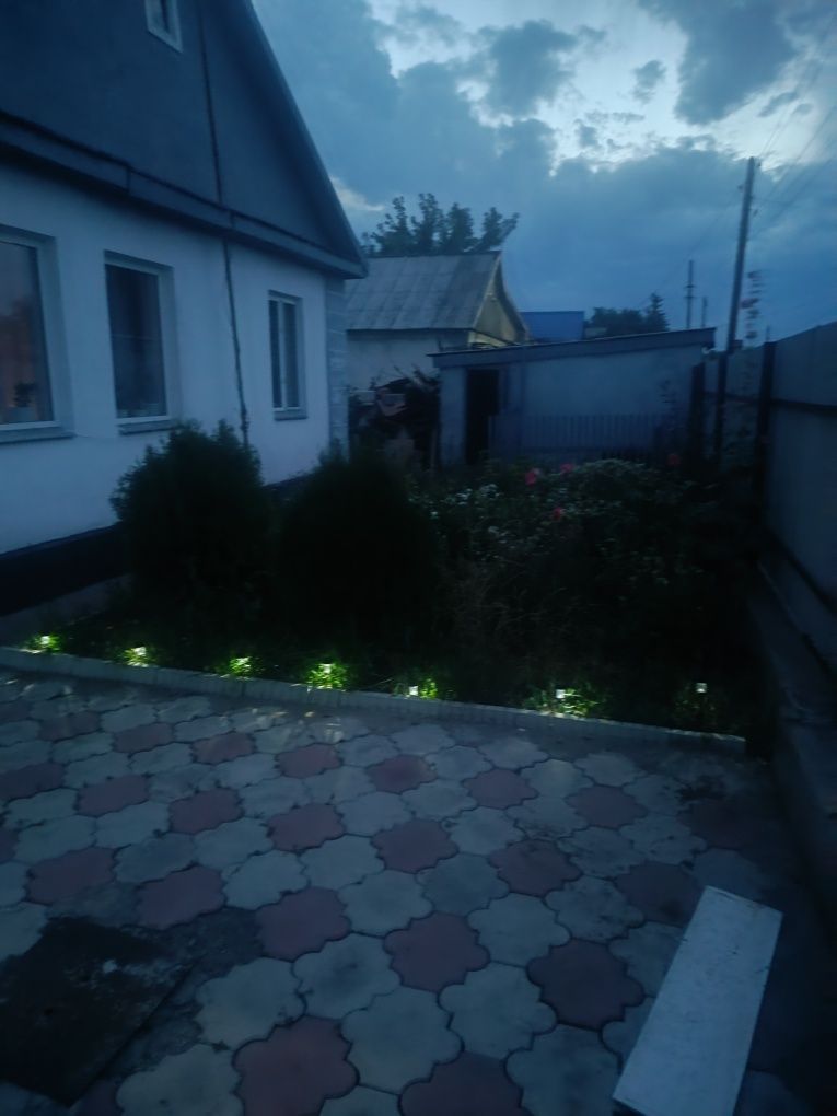 Продам дом пригород Новодолиский