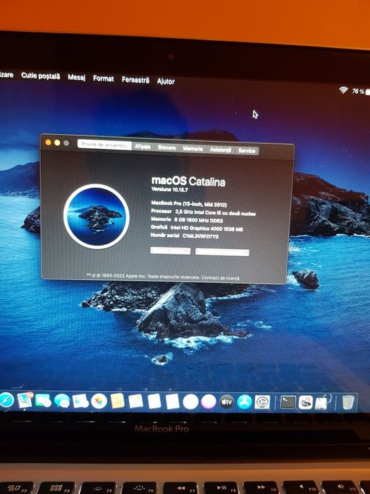 Vând laptop MacBook Pro