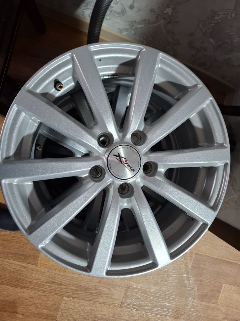 Продам диски R 15