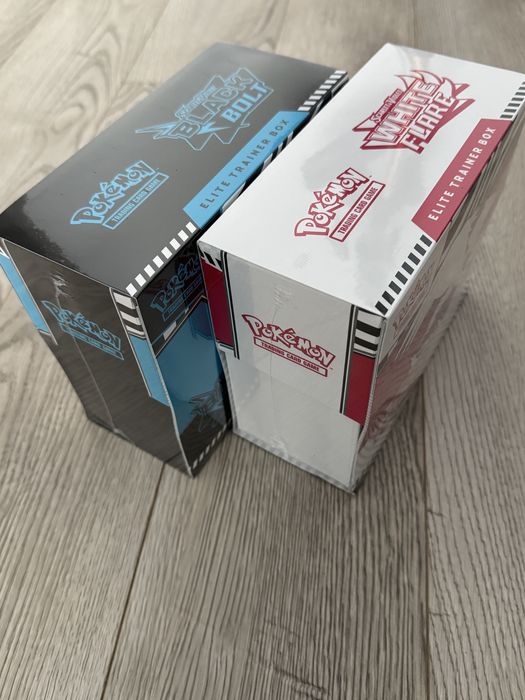 Pokemon White Flare / Black Bolt ETBs