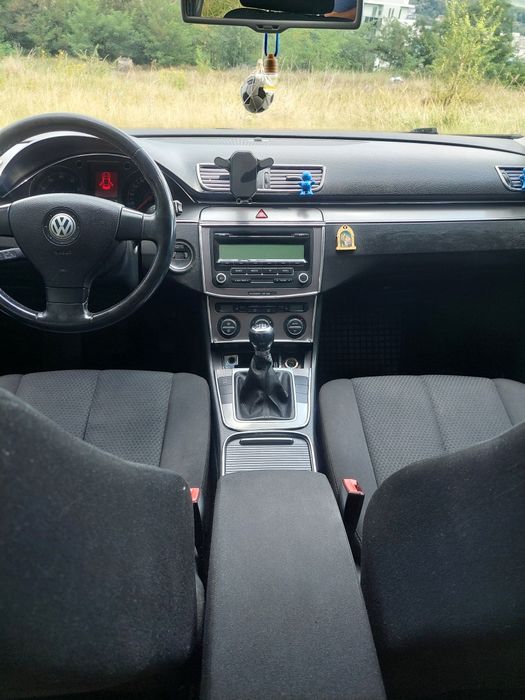Vindem vw b6 1.4 tsi model 2009