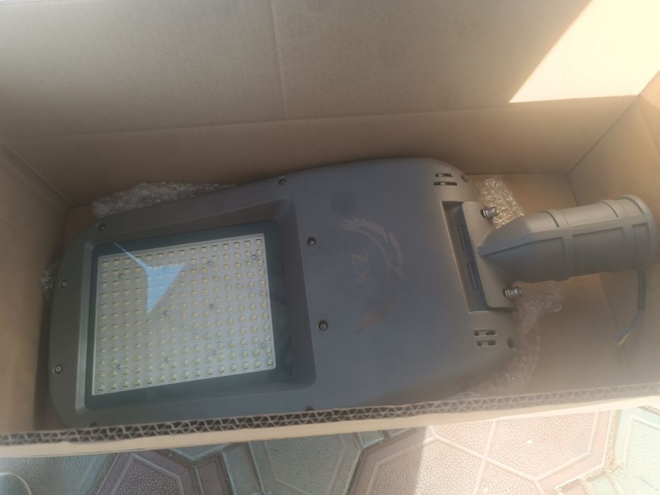 Светильник уличный светодиодный 150 вт