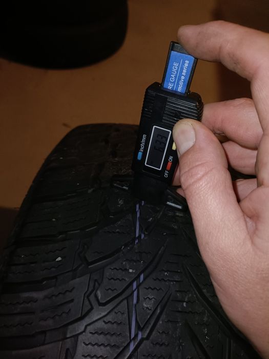 235 55 R18 Nokian DOT21