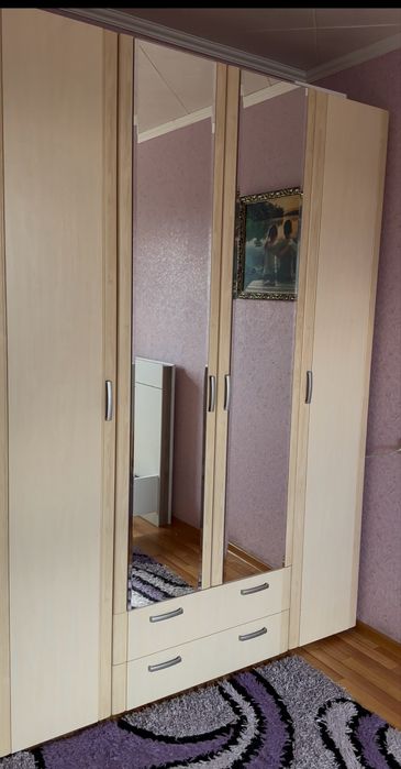 Шкаф в спальню или прихожую