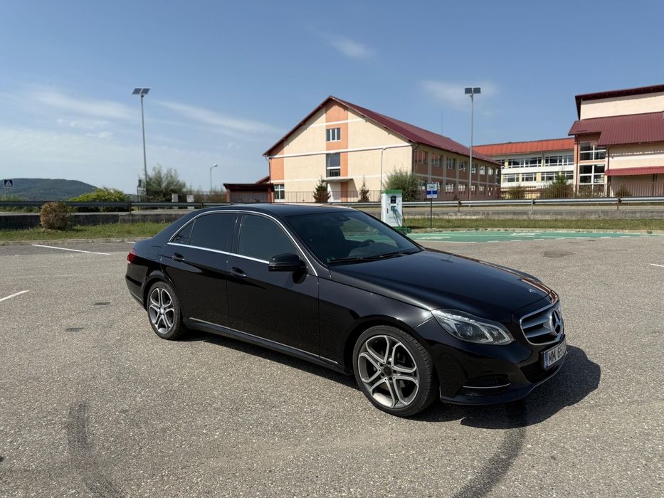 MERCEDES E220 - 2014