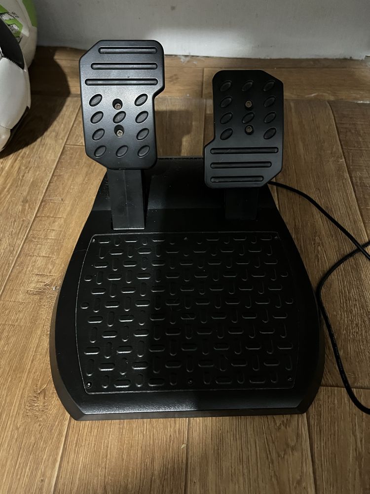 Thrusmaster t150 ferrari edition