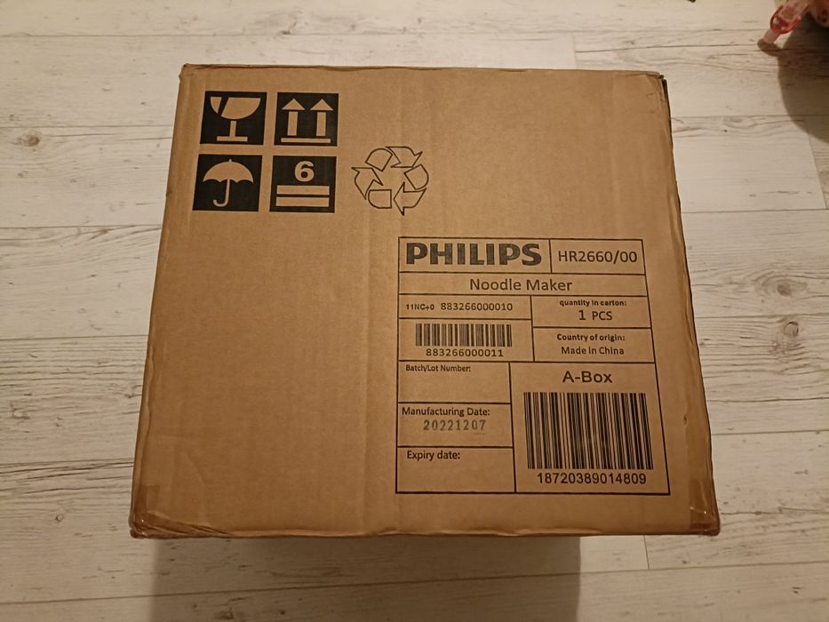 Aparat/masina de facut paste Philips HR 2660 Pasta Maker  7000 series