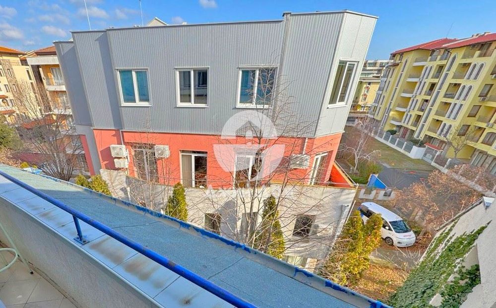 Продава се Едностаен апартамент в к.к. Слънчев бряг - 28 кв.м за 1000 €/кв.м - Снимка #7