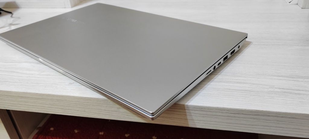 Продам свой ноутбук Asus vivobook s532f