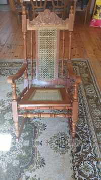 Люлеещ се стол, масив, дърворезба