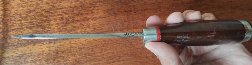 Продам кухонный нож.