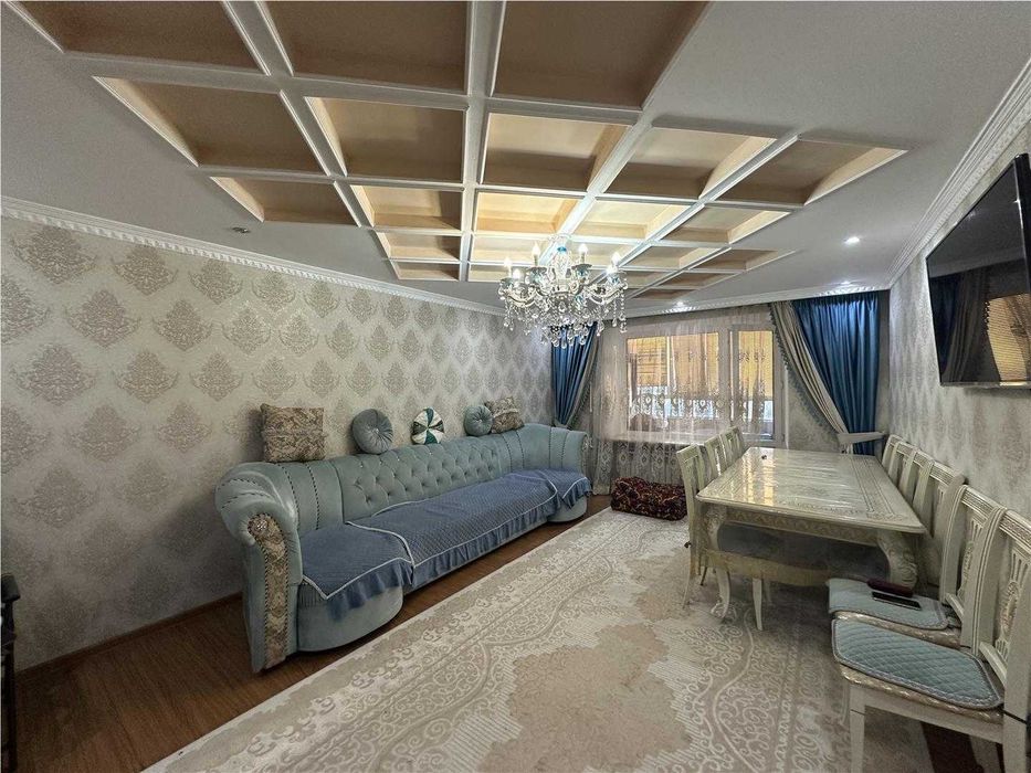 -ПРодам 3 комнатную В Центре в Элитном доме! Шикарная планировка!