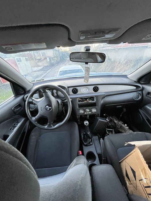 Mitubishi Outlander 2.0i 136кс на части