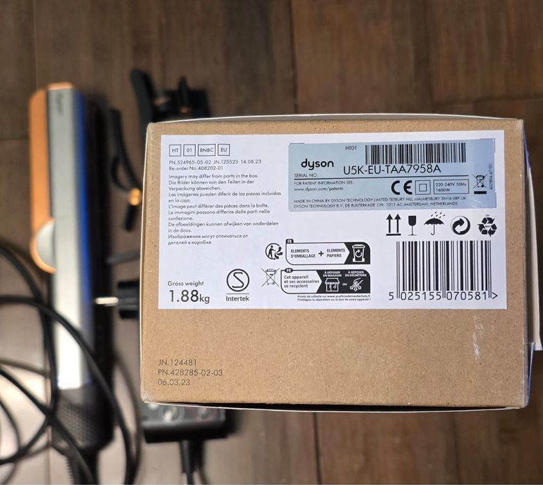 DYSON AIRSTRAIT(Carcasa de catifea inclusă)