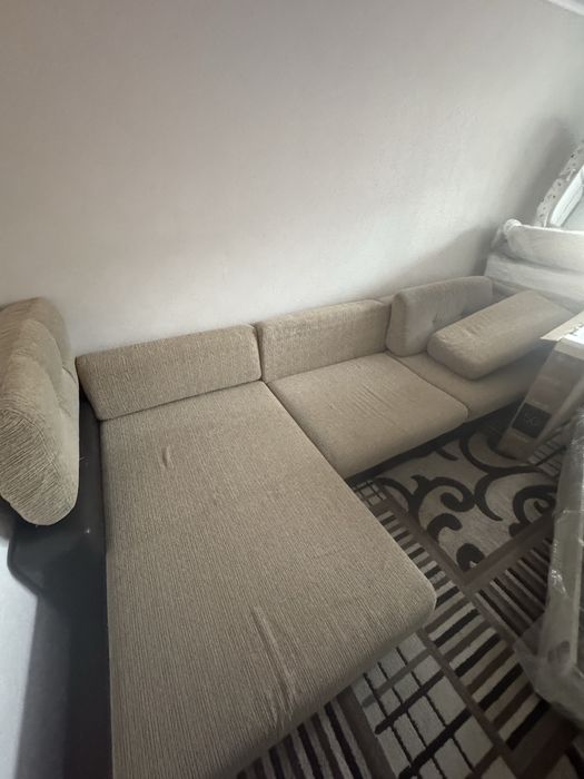 Продам диван срочно