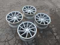 Диски R17. На Японские авто. 5×114.3. Торга нет.