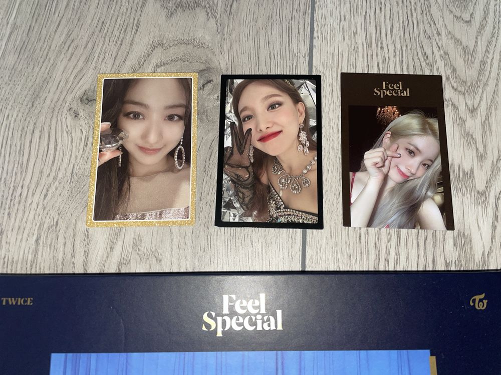 Album kpop TWICE - Feel Special (versiunea B)