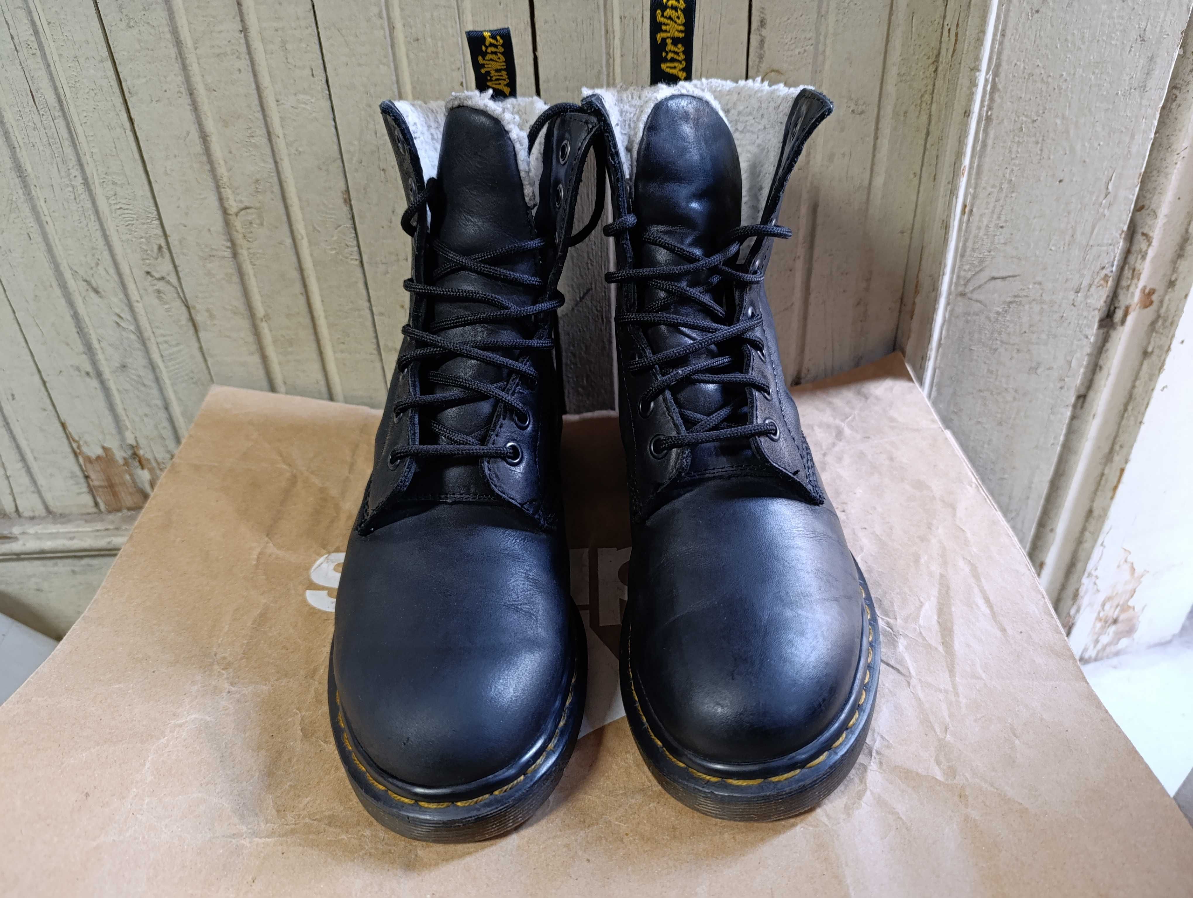 ''Dr. Martens Serena''оригинални дамски зимни боти 39 номер