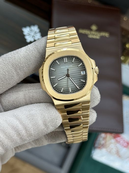 Patek Philippe Nautilus Gold