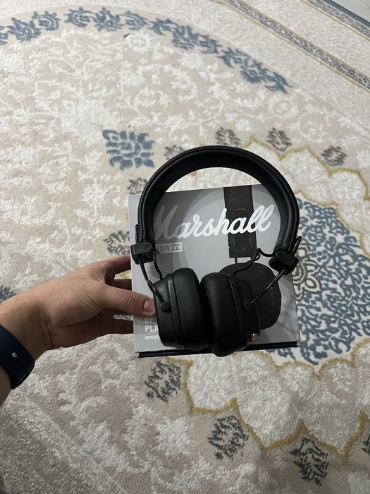 Наушники Marshall 4