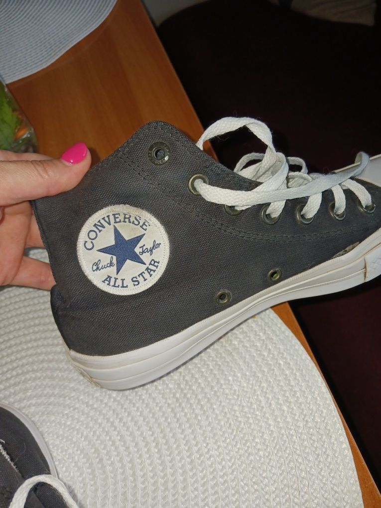 Цената е за трите чифта-Puma,Converse 37-38