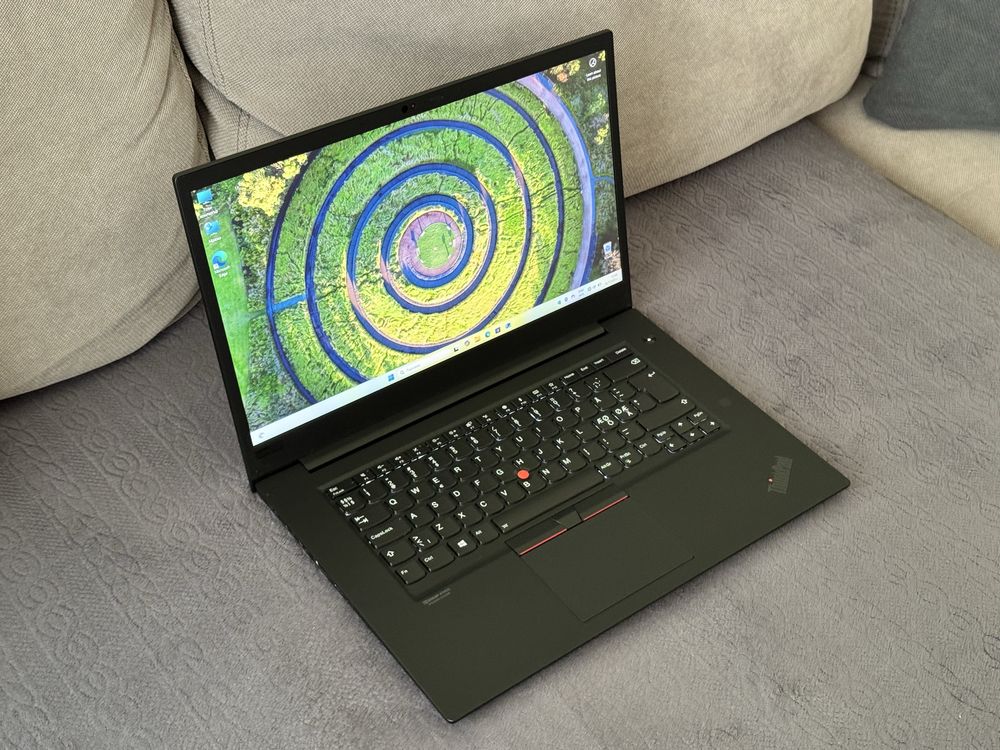 15.6’FHD IPS/i7-9750H/Thinkpad P1 Gen2/32GB DDR4/512GB SSD/QuadroT1000
