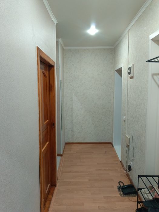 Трёх комнатная квартира в центре.