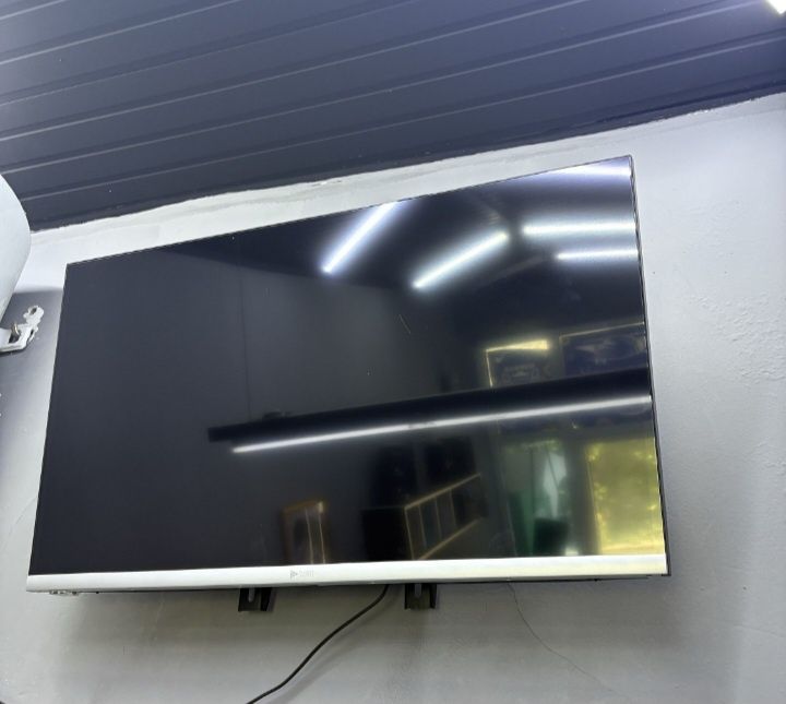 50, 40, 32 диаганал самсунг ва LJ  смарт эмас