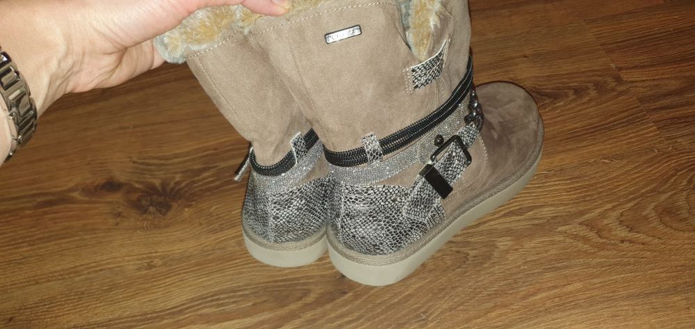 Cizme UGG, nr 41, TAMARIS