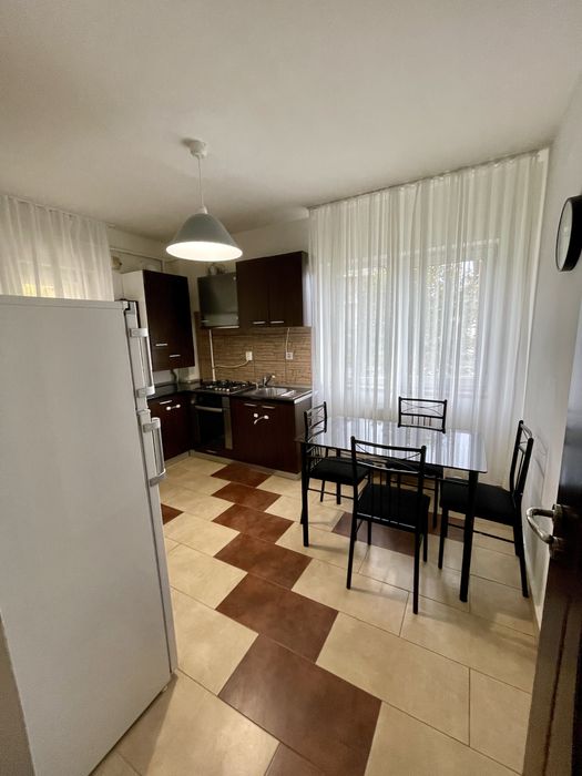 Apartament 3 camere | Buna ziua I Parcare si Garaj individual
