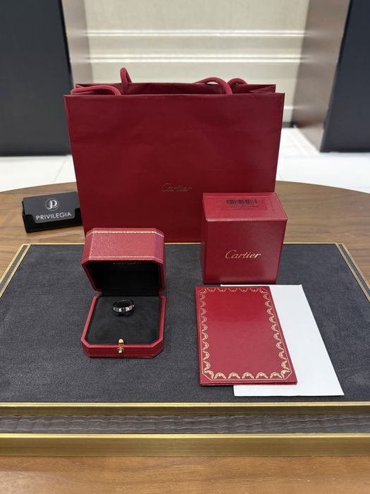 NEW Кольцо с бриллиантами Cartier Love B40506 WG