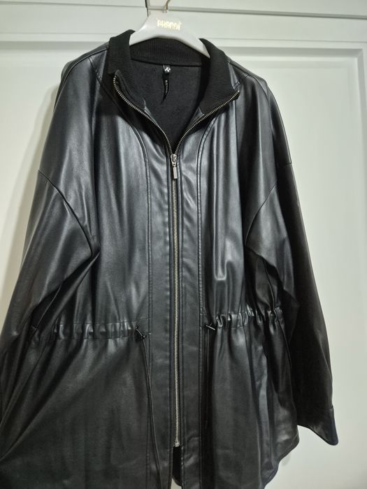 продам куртку Турция