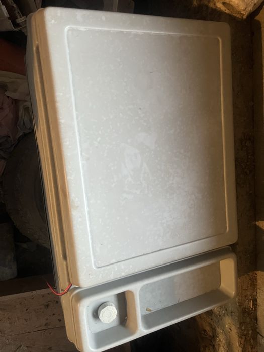 Frigider auto cu freon