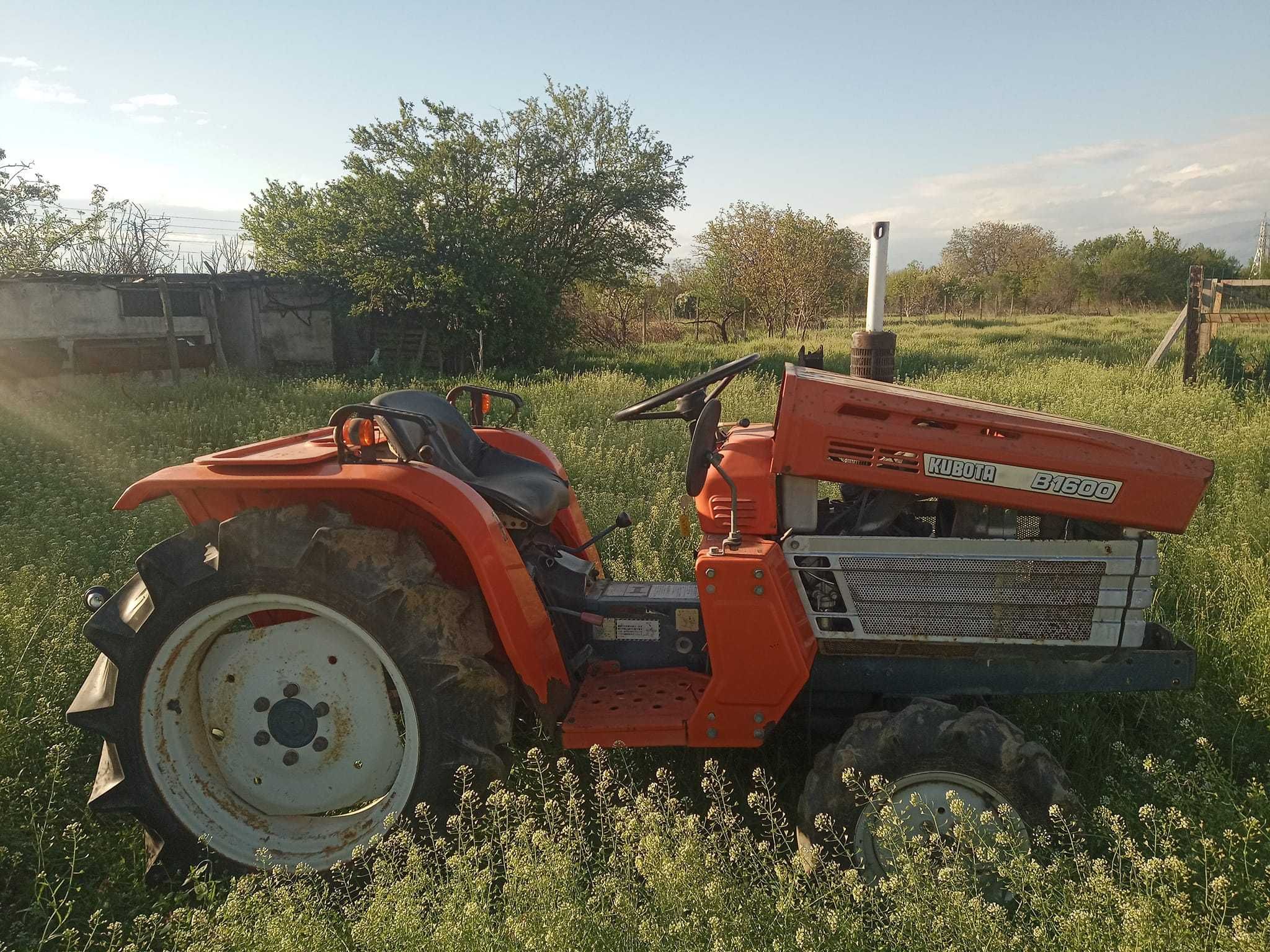 Продавам трактор Кубота