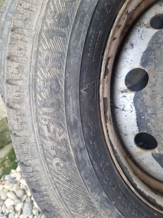 Vând roți iveco daily r16 C