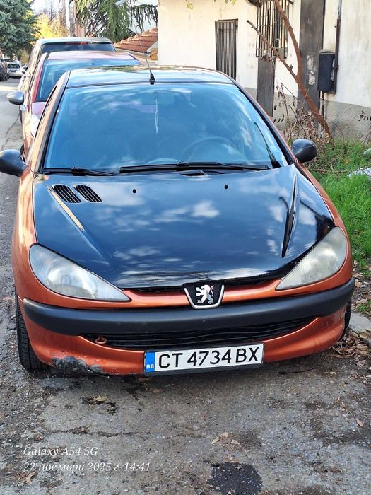Пежо 206, 99г., 1.9 чист дизел, 90 коня. Напълно обслужено!