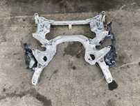 Punte fata / Jug motor BMW Seria 5 6 7 F01 F02 F10 F11 Xdrive XD