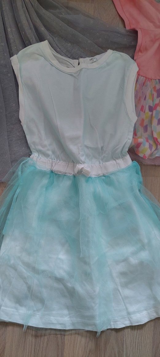 Като нови Disney, HM, Name it, Benetton, Mayoral, голям лот за 25лв