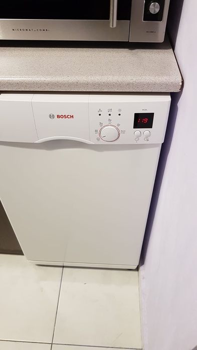 Masina de spalat vase semi-incoporabila BOSCH 45cm