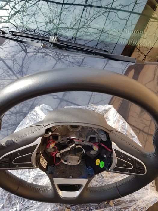 Volan renault 4 este nou