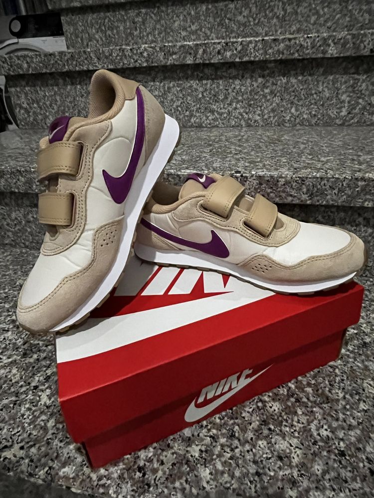 Детски маратонки Nike