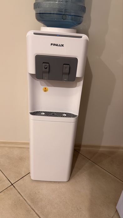 Диспенсър за вода Finlux