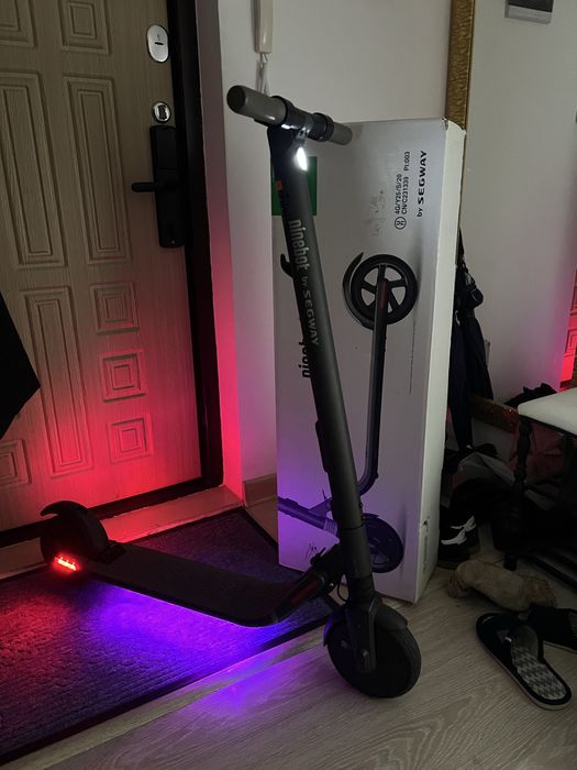 Электросамокат Ninebot KickScooter ES2