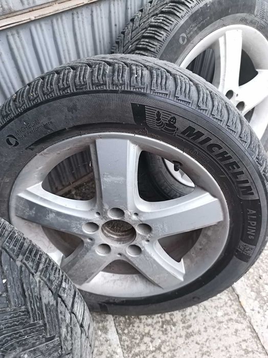Зимни гуми мишлен 205/55 16"