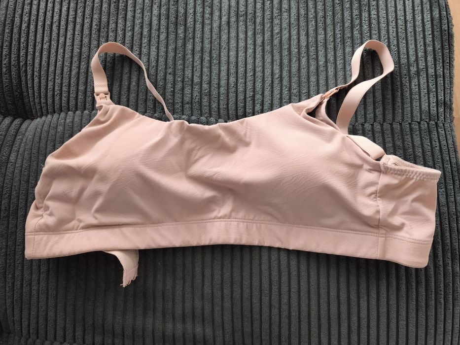 Нови сутиени за кърмене