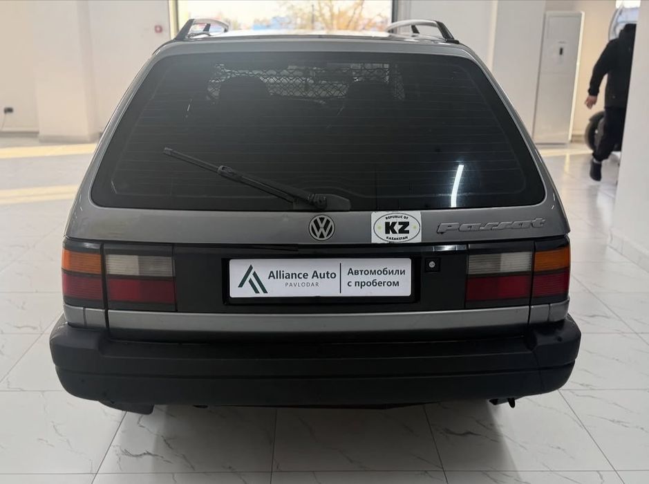 Пассат б 3 в отличном состоянии